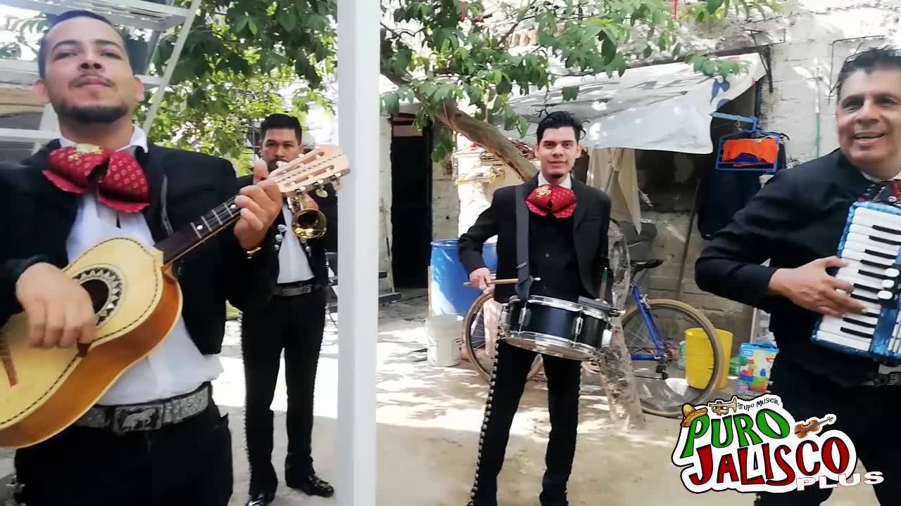 POR CUANTO ME LO DAS, LA BOTA & LA LOBA