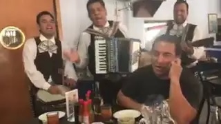 ESTOY EN MISA MI AMOR