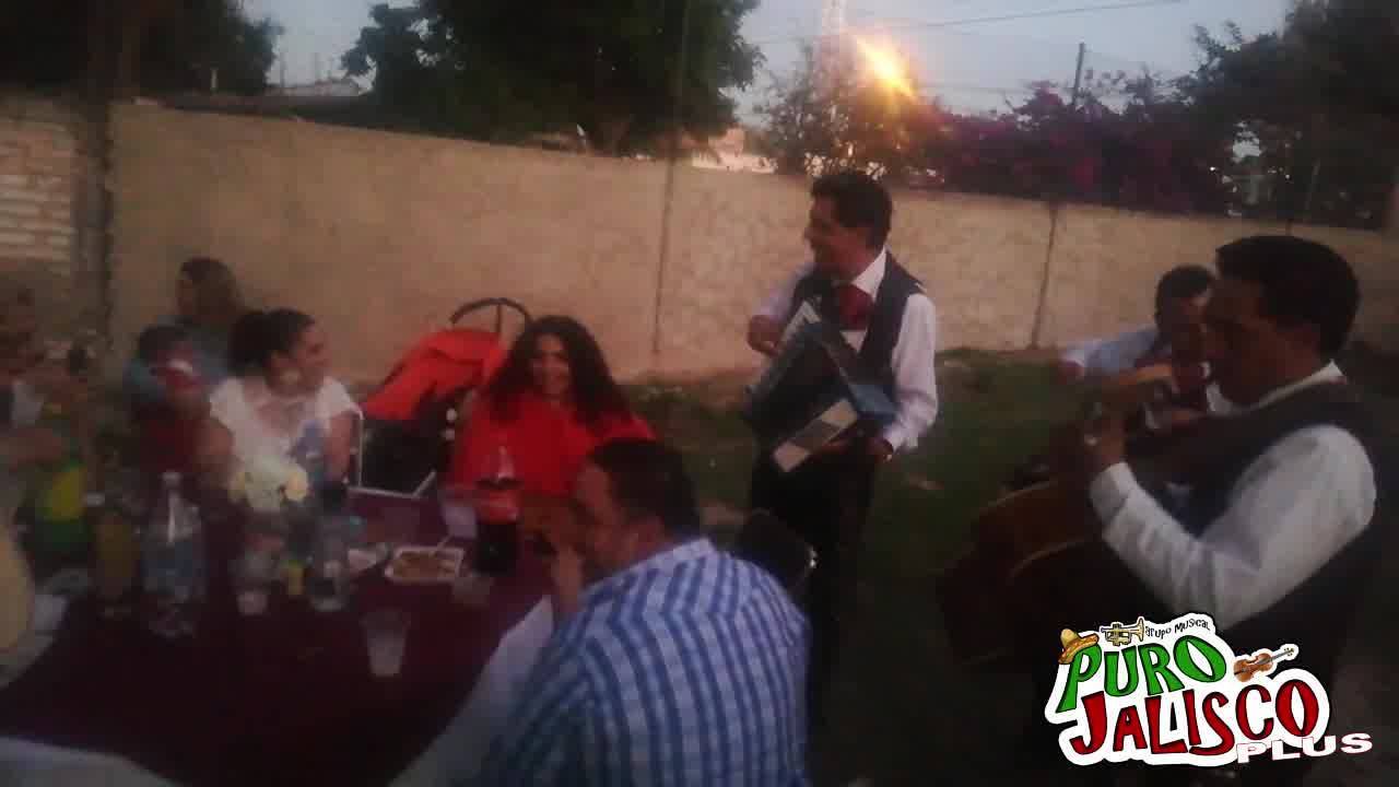 GRUPO MUSICAL PURO JALISCO - LA YAQUESITA
