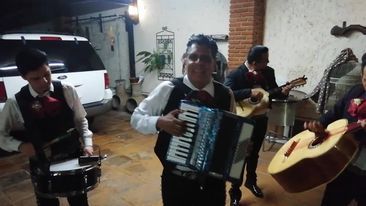 GRUPO MUSICAL PURO JALISCO -&nbsp; SAL Y LIMÓN